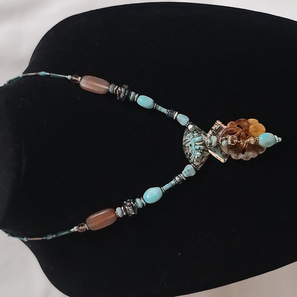 Turquoise & Brown Jade Beaded Necklace - Picture 2 of 7